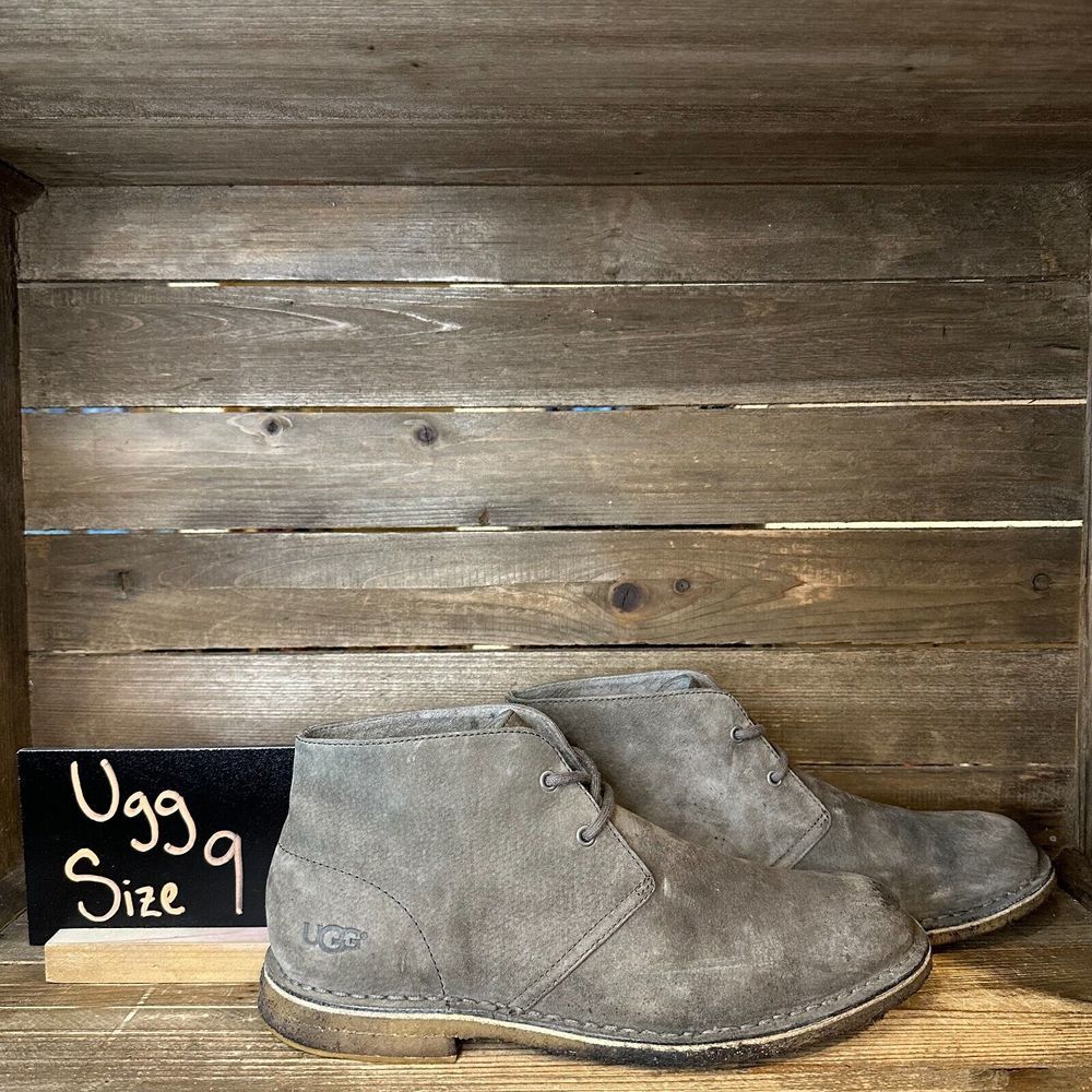 Mens Ugg Leighton Taupe Suede Casual Comfort Lace Up Chukka Boots Size 9 D GUC‎